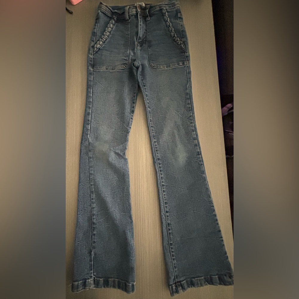 Kensie Jeans Flare Leg Medium Wash Denim